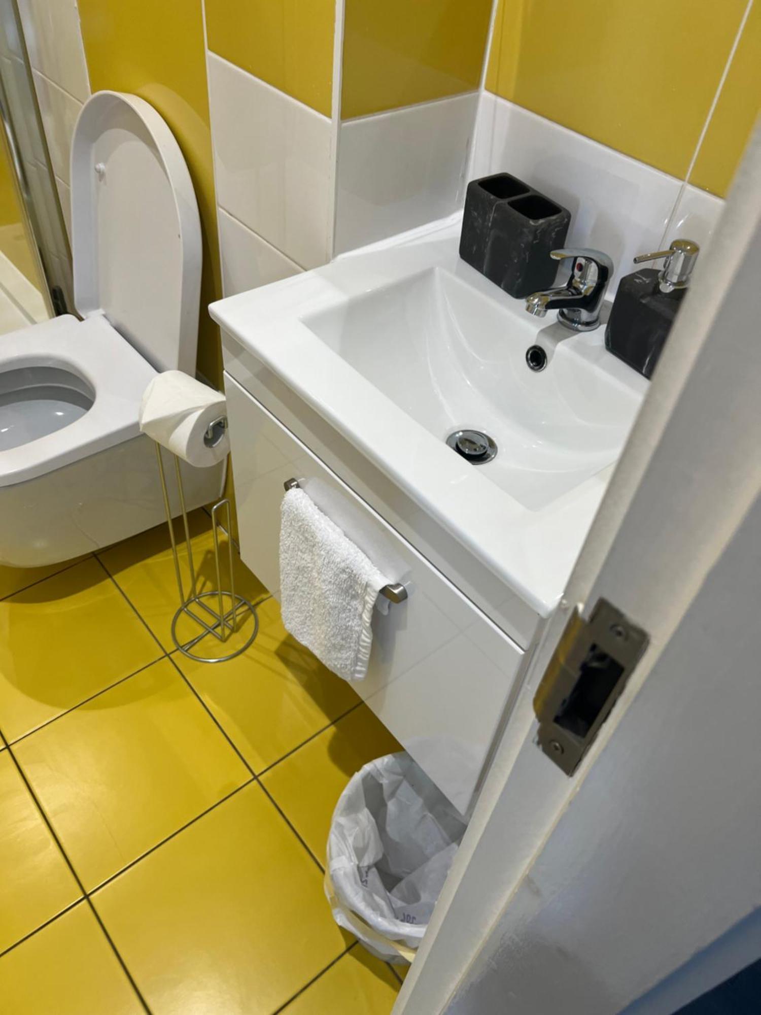 Excellent Studio Balcony Apartment In שפילד מראה חיצוני תמונה